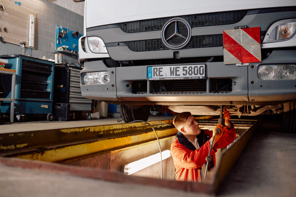 Autovermietung-Enning-Dorsten_Foto_Instandhaltung180-4